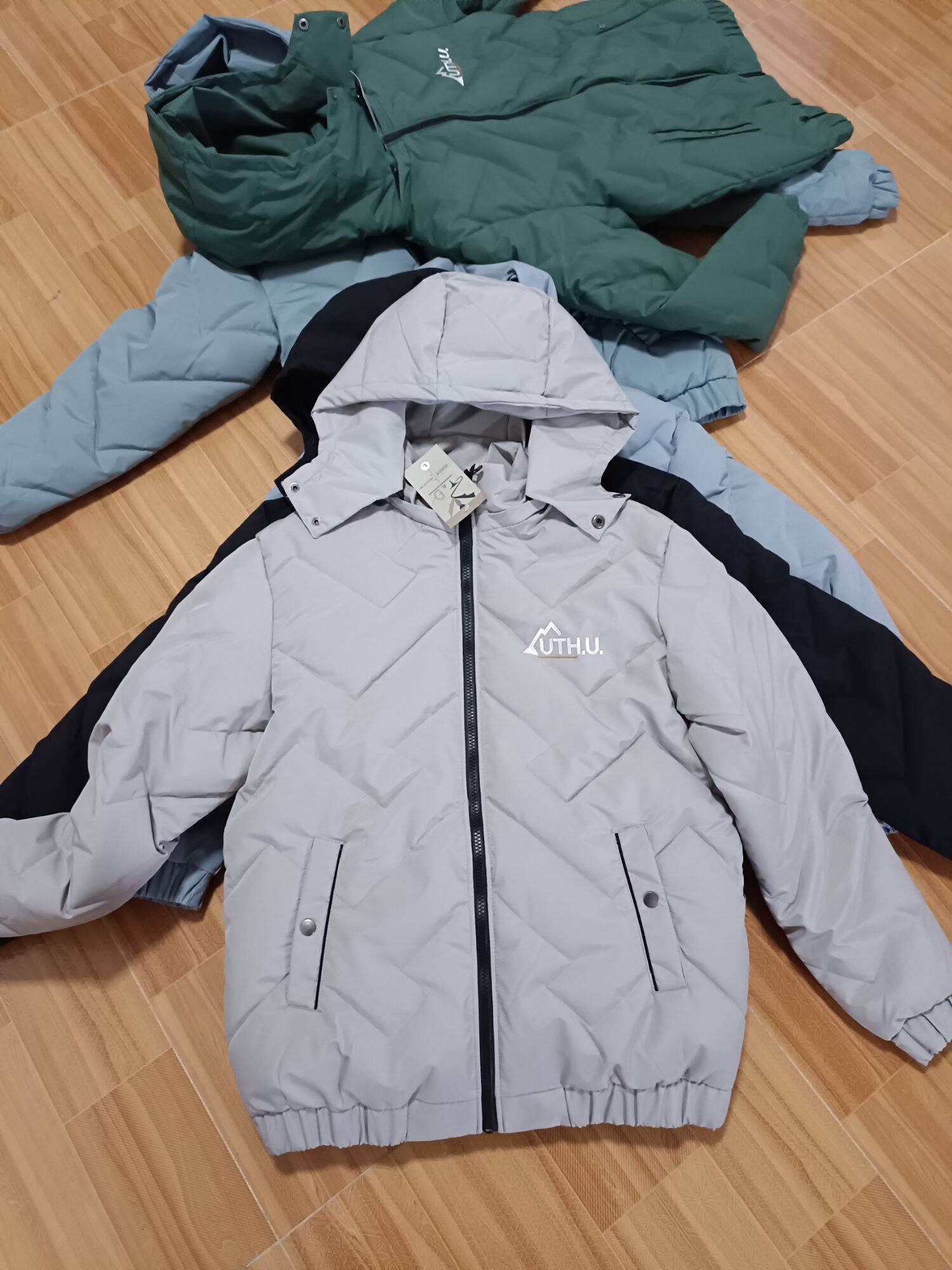 ÁO KHOÁC PHAO NAM ( nữ cũng bon chen được nhé)