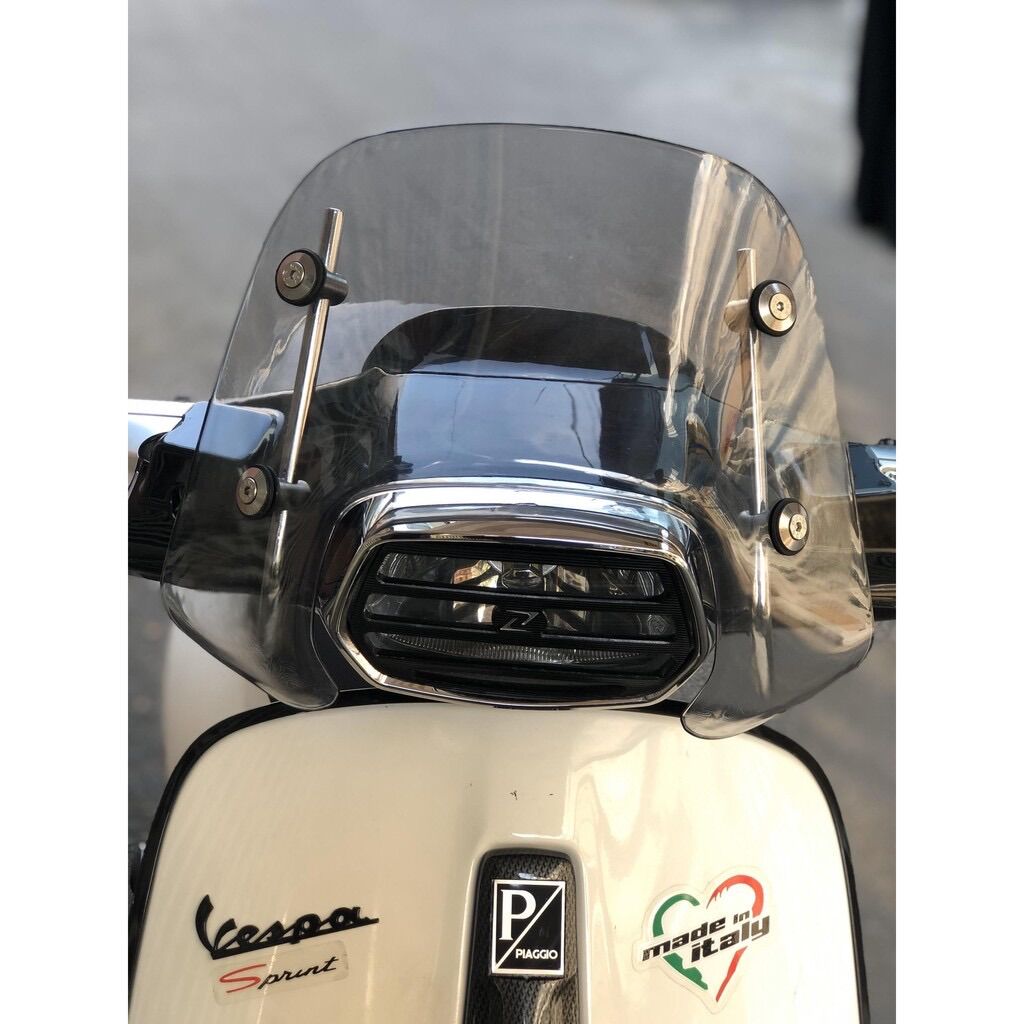 KÍNH CHẮN GIÓ VESPA SPRINT