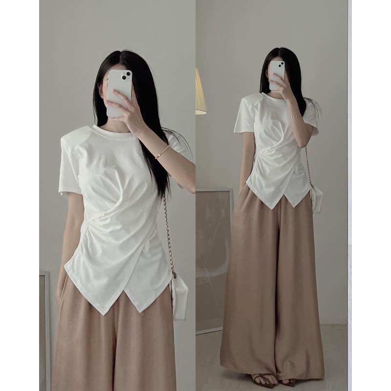 Áo thun cổ tròn Saly nhún eo đệm vai dáng basic