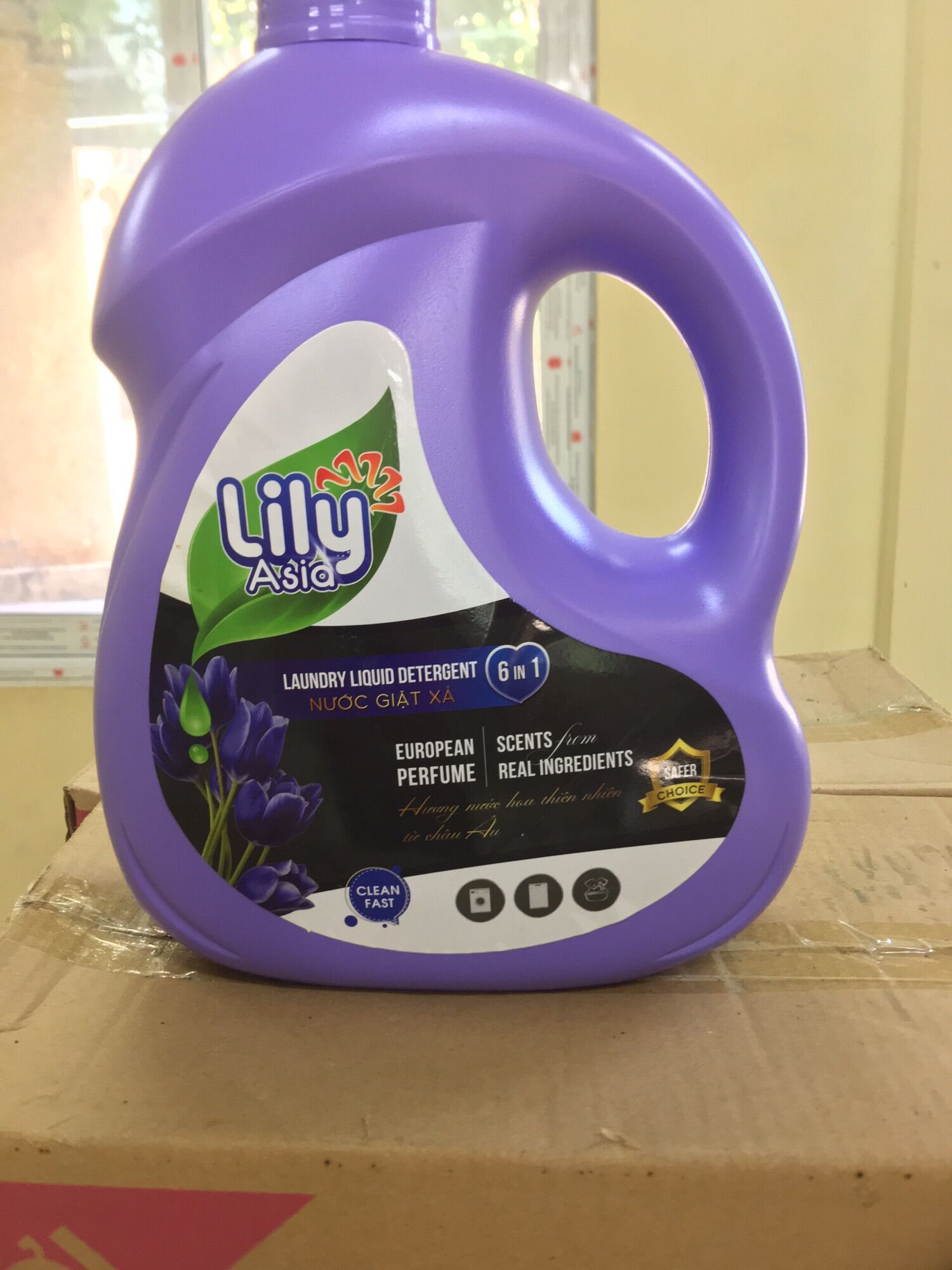 Nước giặt xả lily
