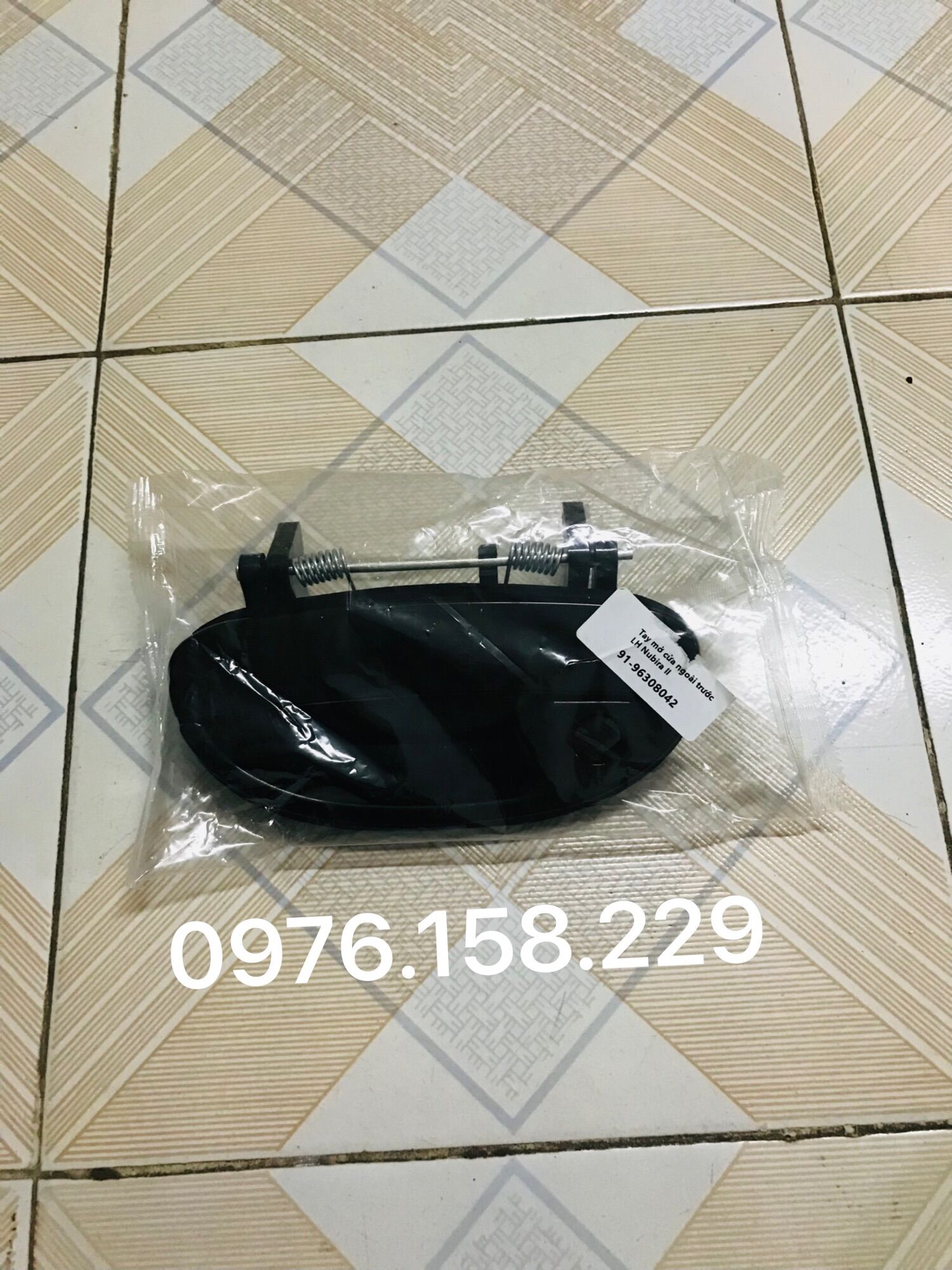 TAY MỞ CỬA NGOÀI DAEWOO NUBIRA