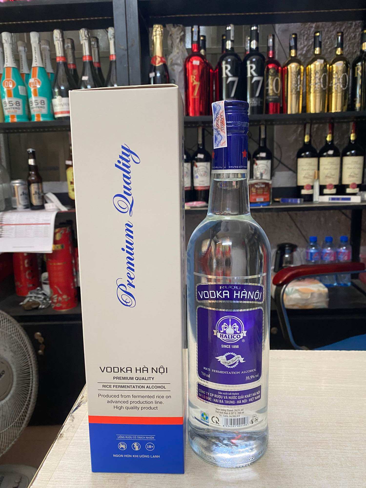 Vodka Hà Nội Lớn 39.5% 700ml