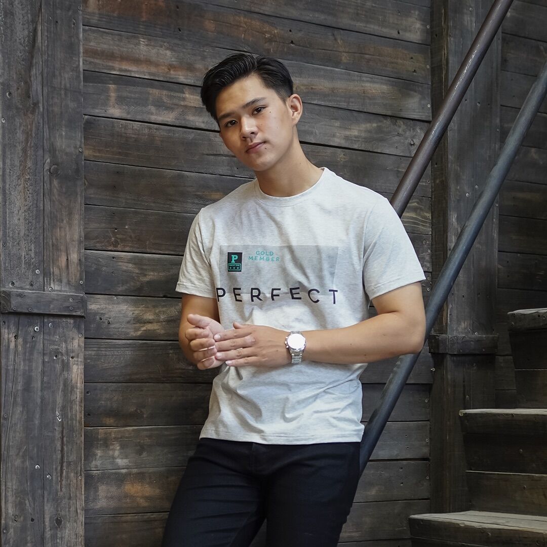 Áo thun cổ tròn Perfect