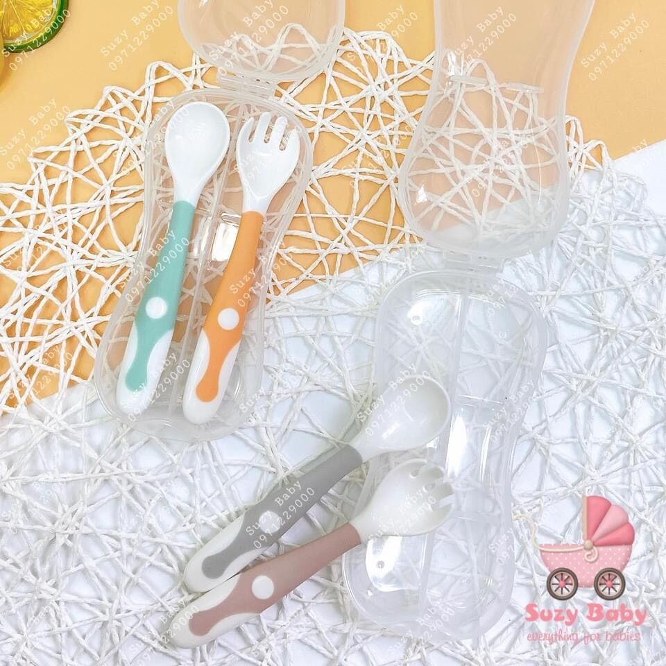 Set hai thìa dĩa ăn dặm silicon aag cho bé