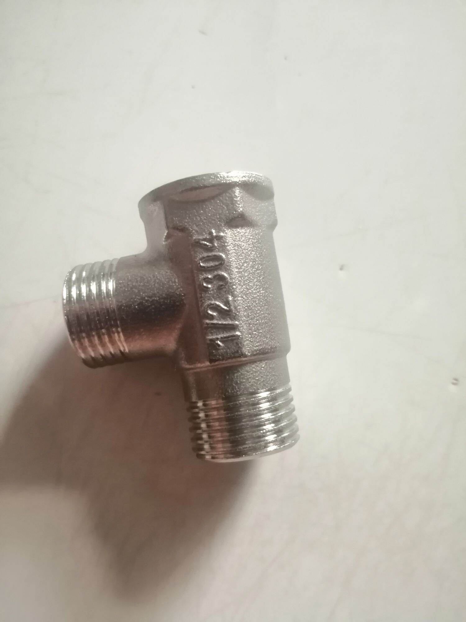 T cầu chia nước ren 21