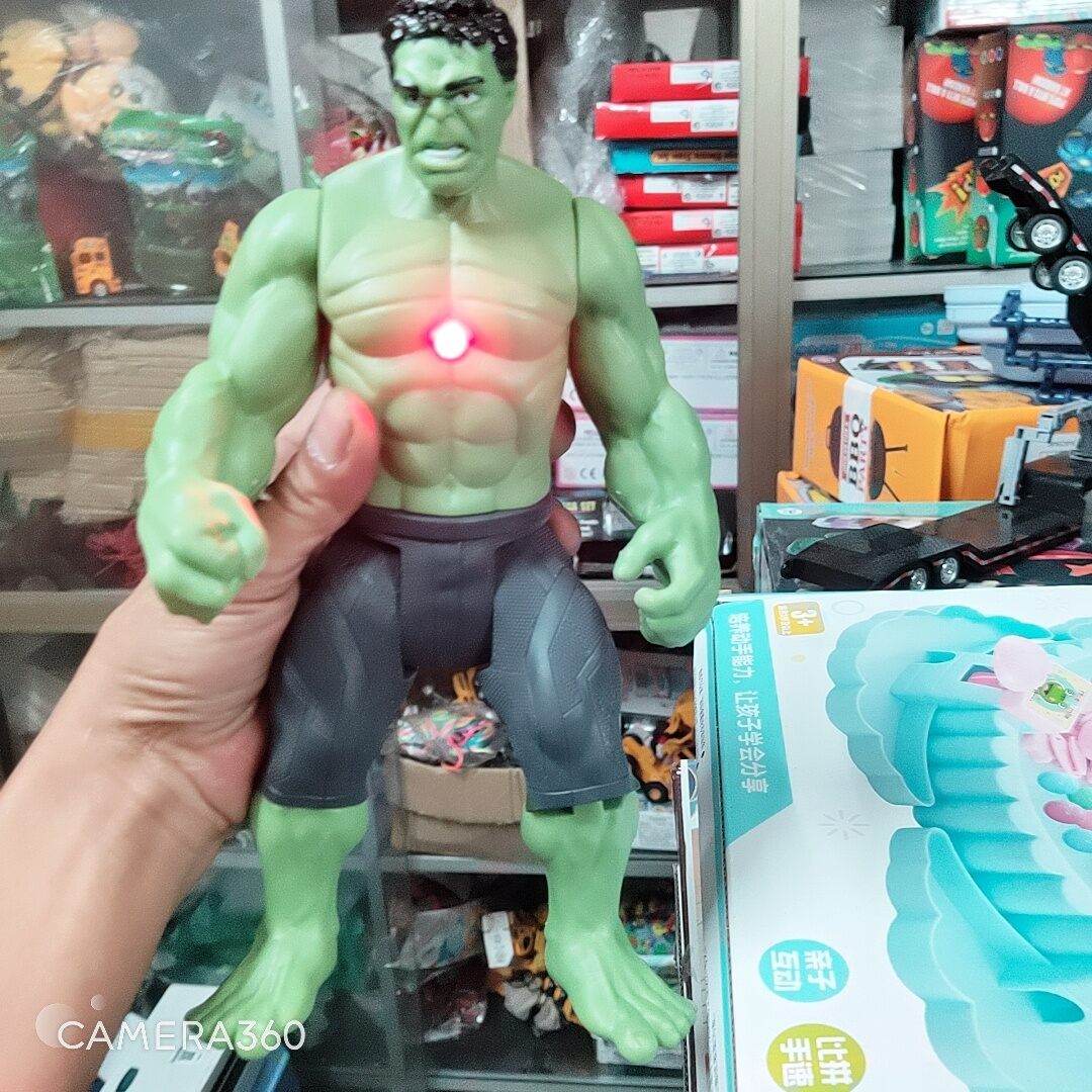 Đồ chơi mô hình siêu nhân đèn