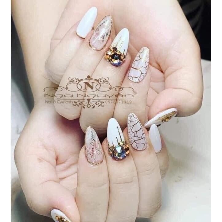 Sơn nứt trắng, sơn nứt đen