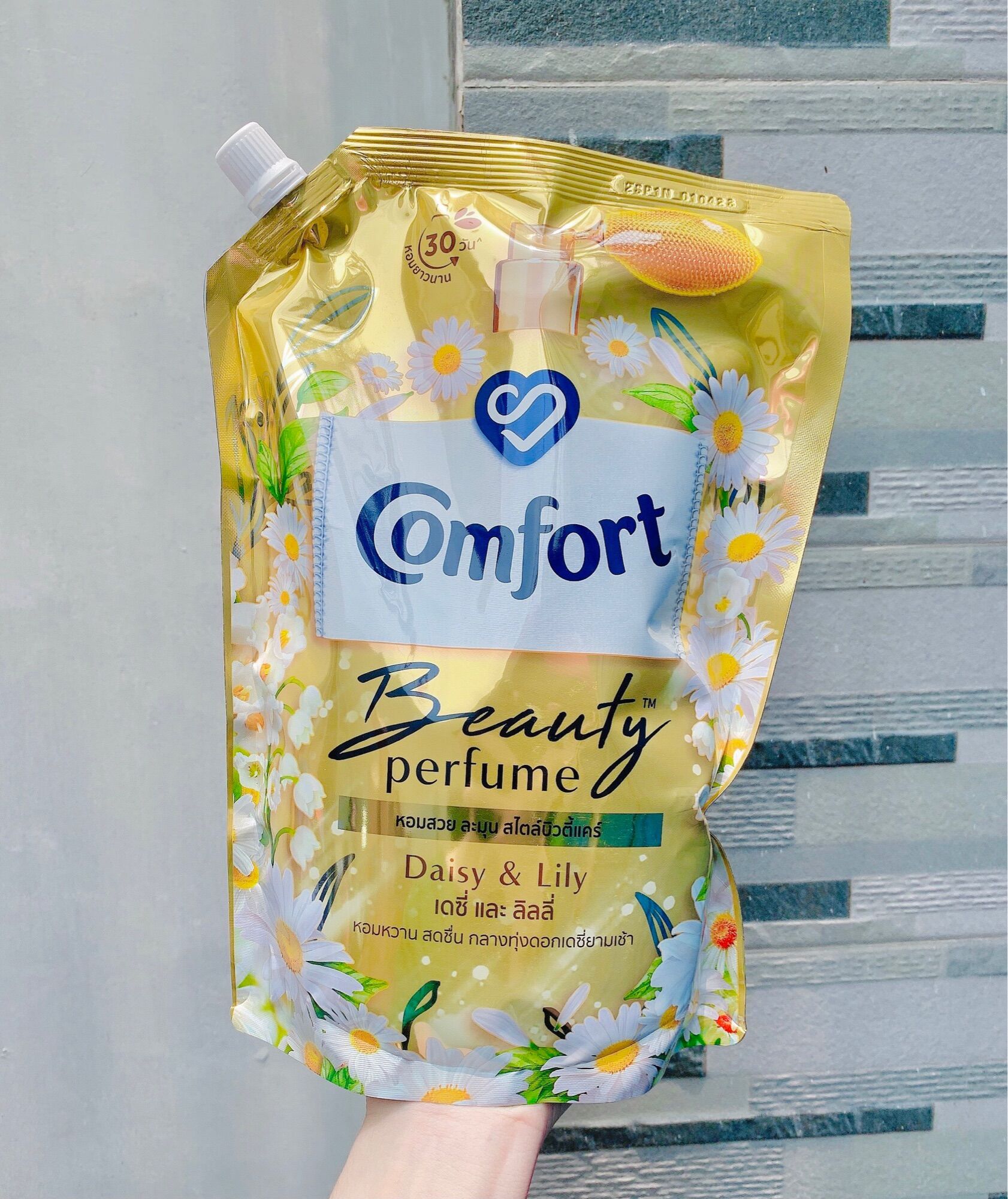 Nước xả comfort 1150ml nội địa thái lan