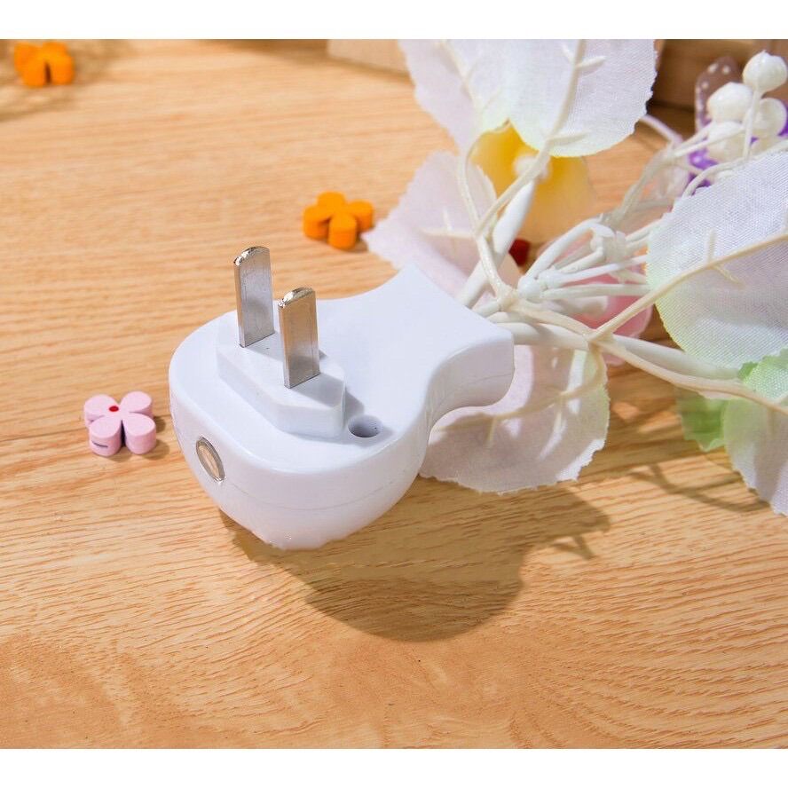 đèn ngủ cảm ứng hình bình hoa