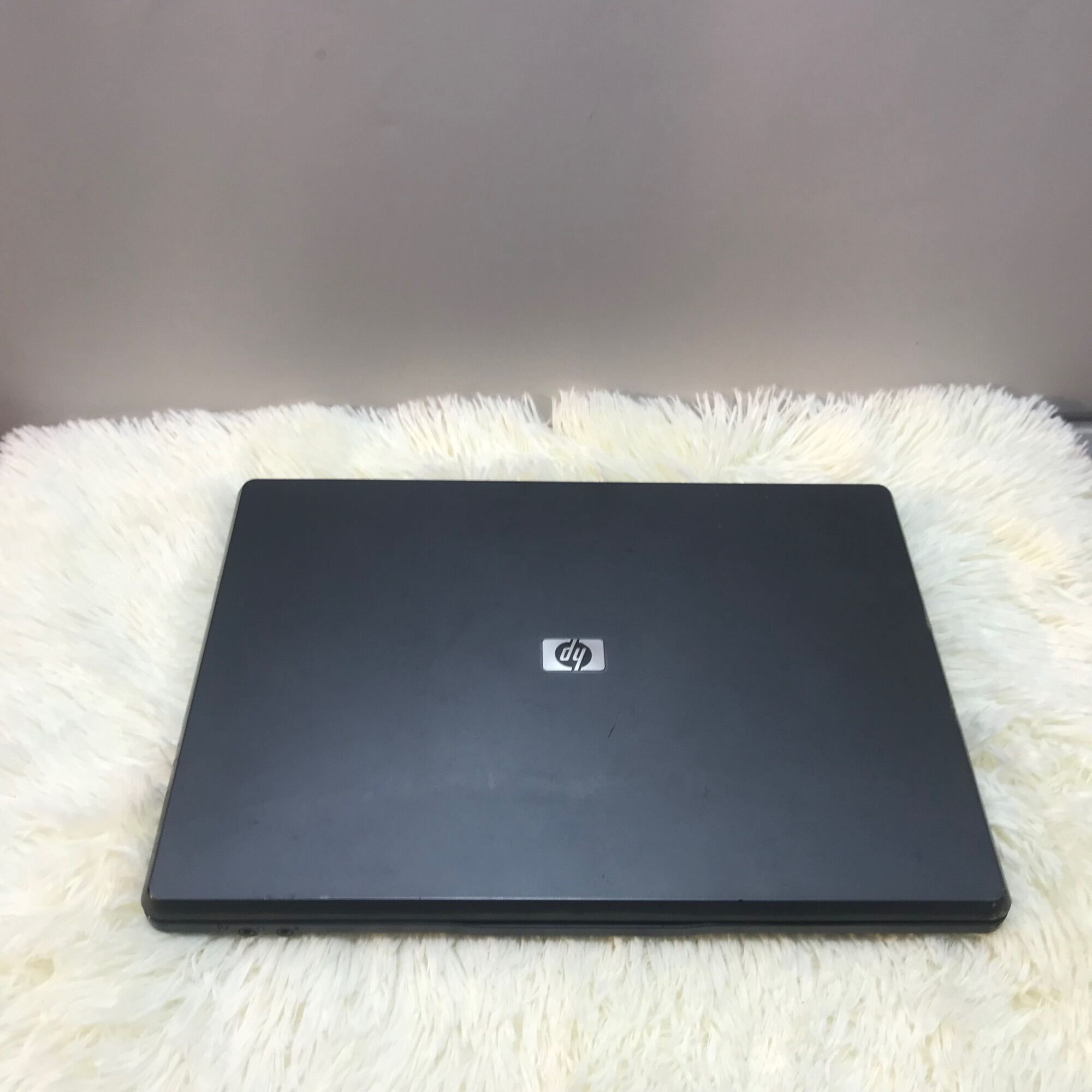 Laptop Văn Phòng HP 520 Ram 3Gb HDD 160gb Pin Mới  ( Mới 96%)