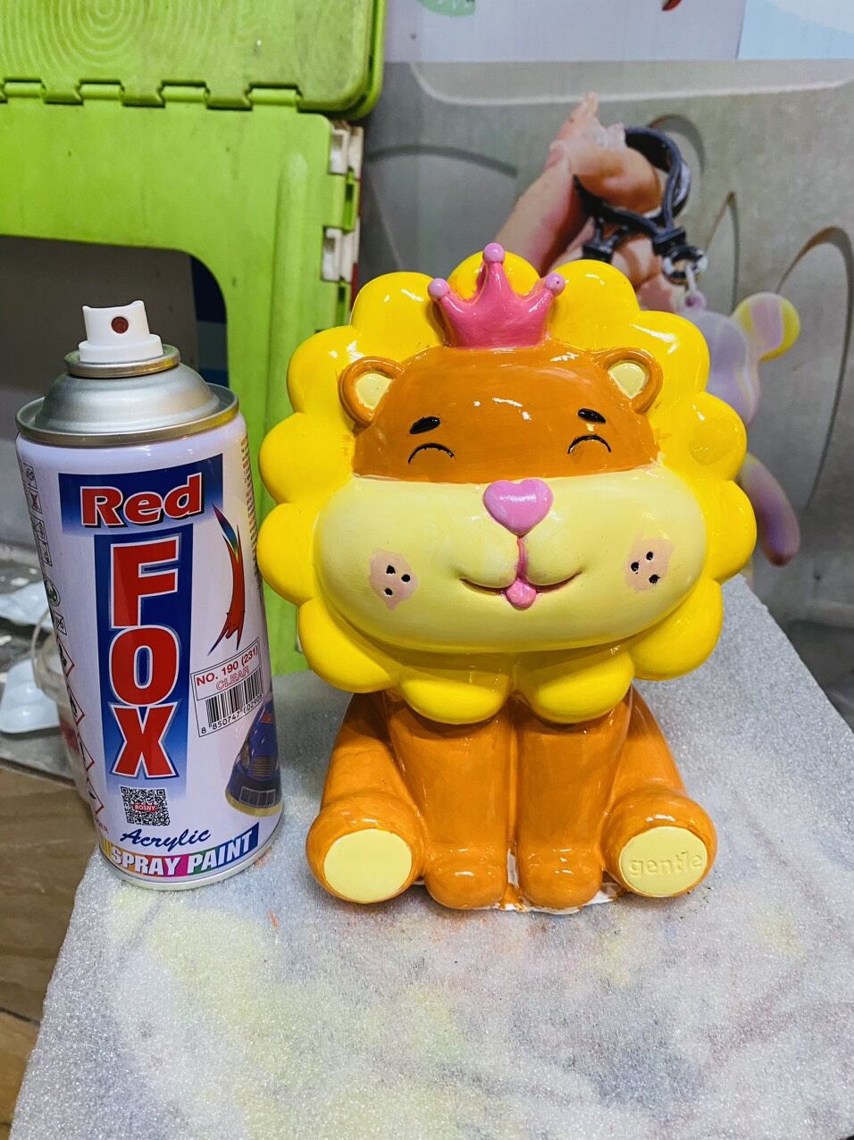 Sơn xịt bóng tô tượng