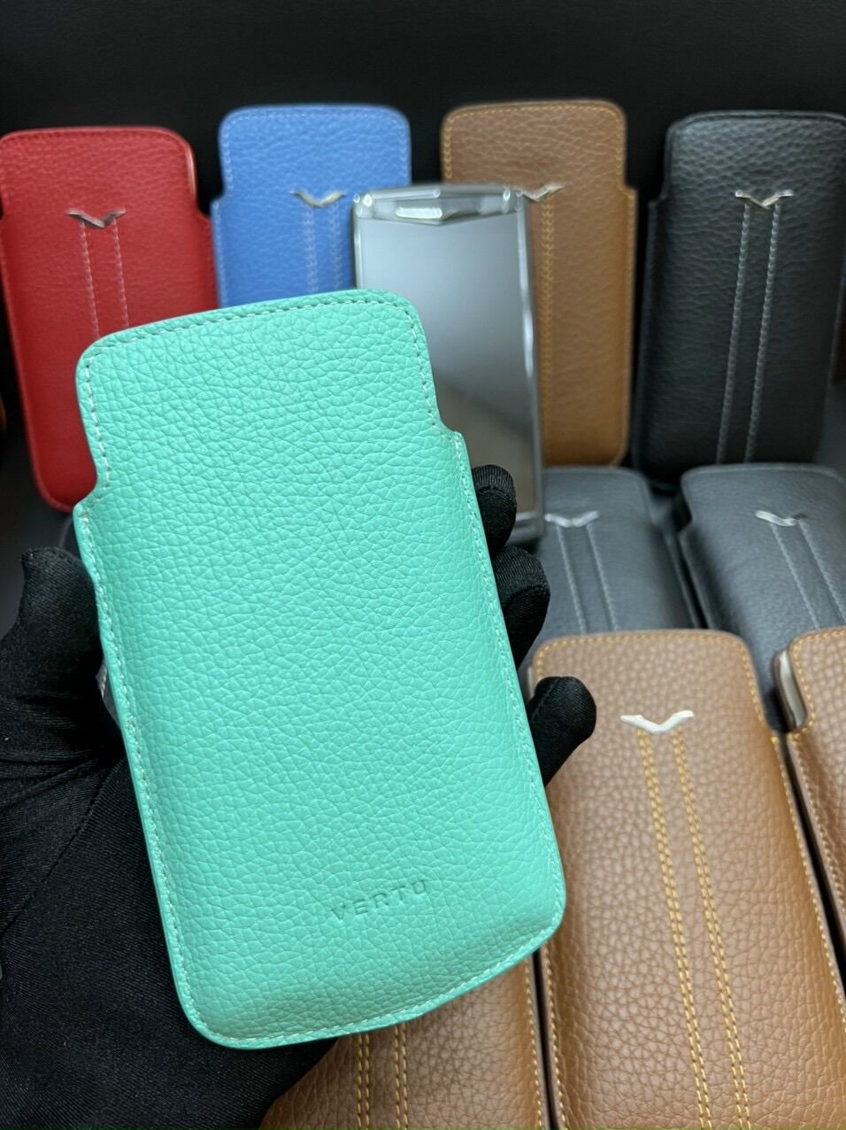 Bao da điện thoại vertu Aster P