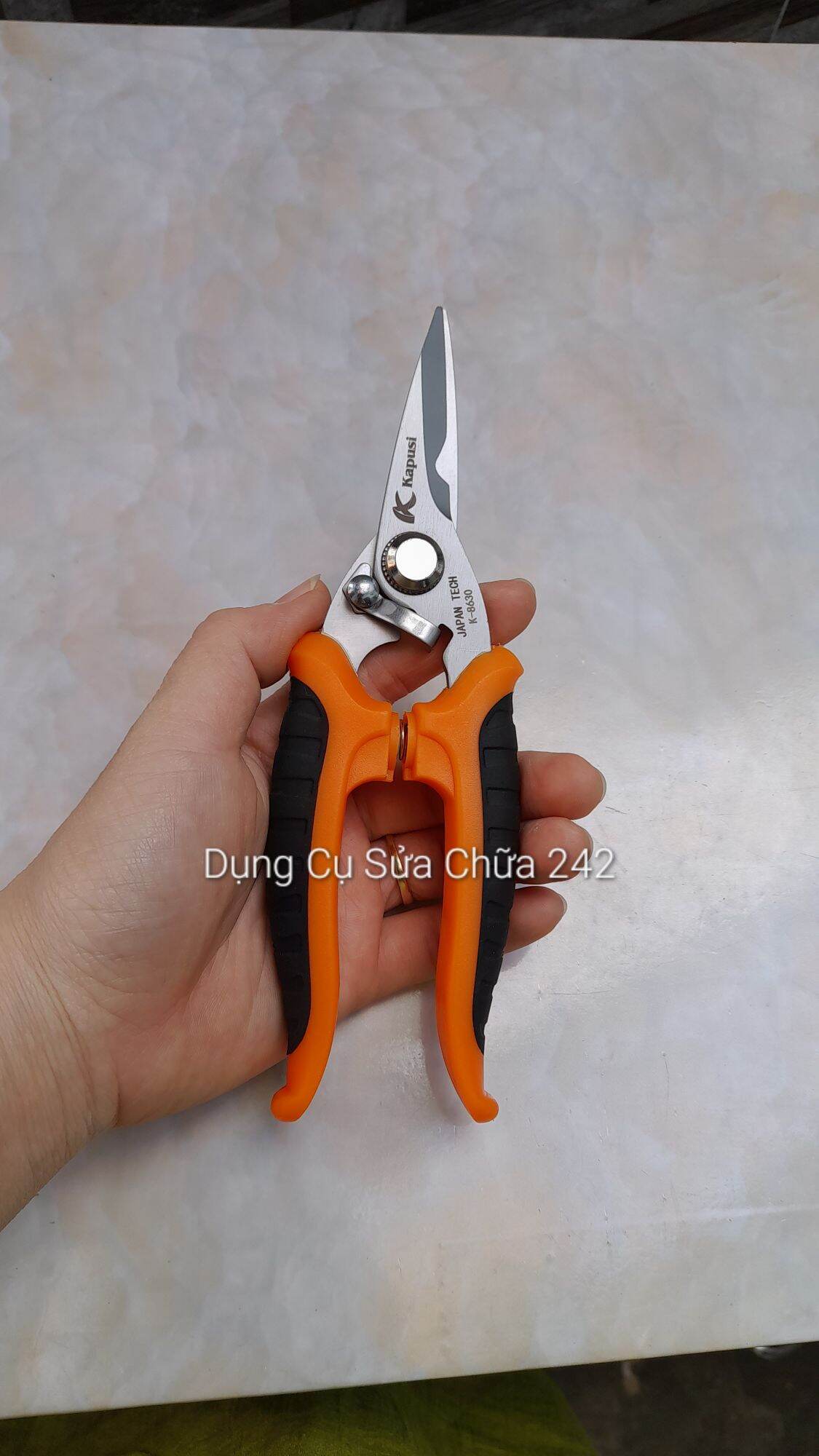 Kéo cắt tỉa cành Kapusi
