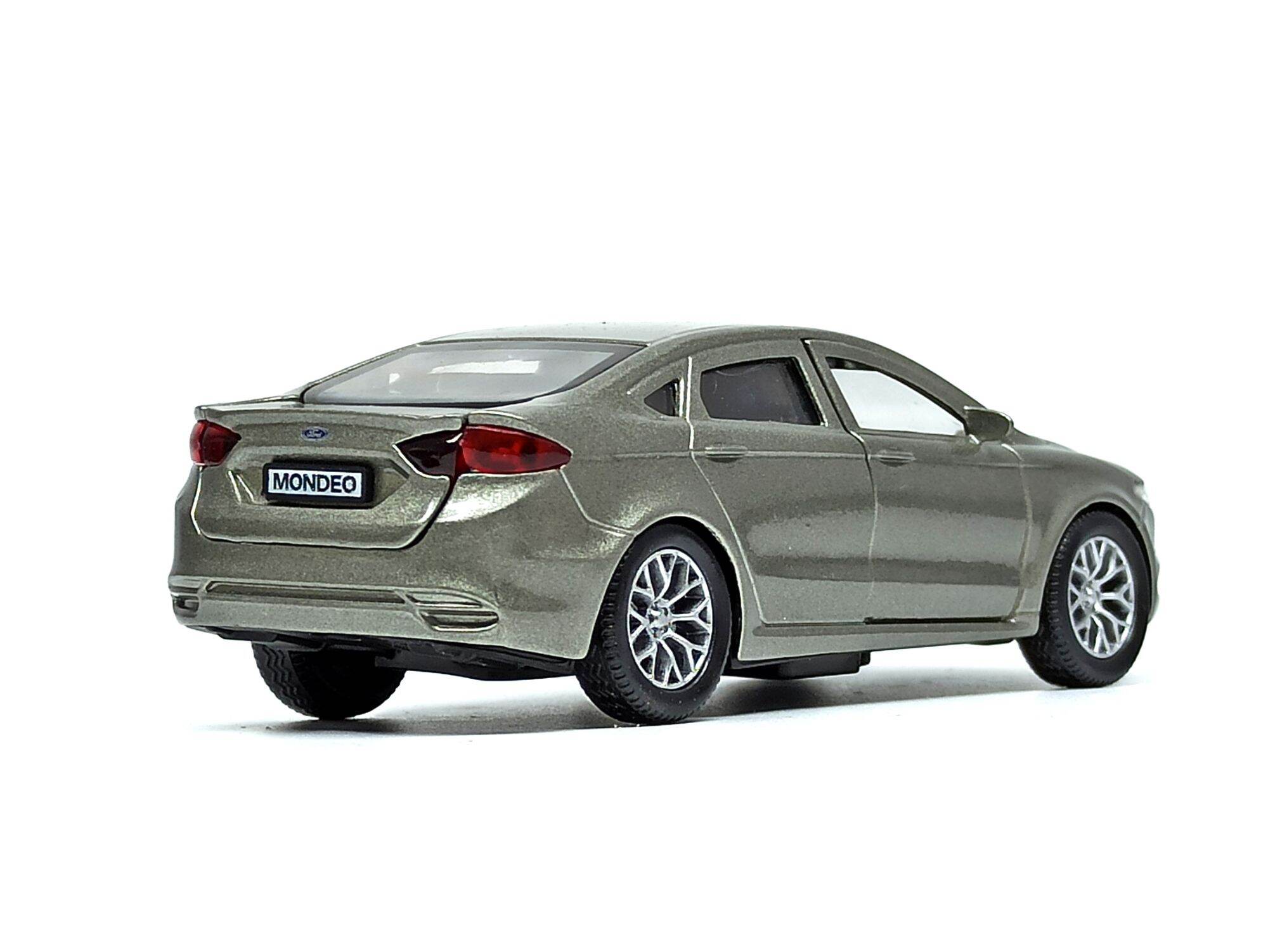 Mô hình xe Ford Mondeo