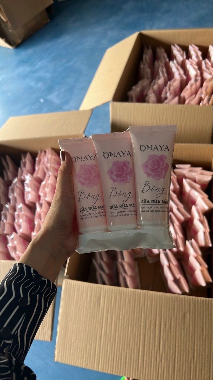 Sữa rửa mặt bông ngừa mụn sáng da