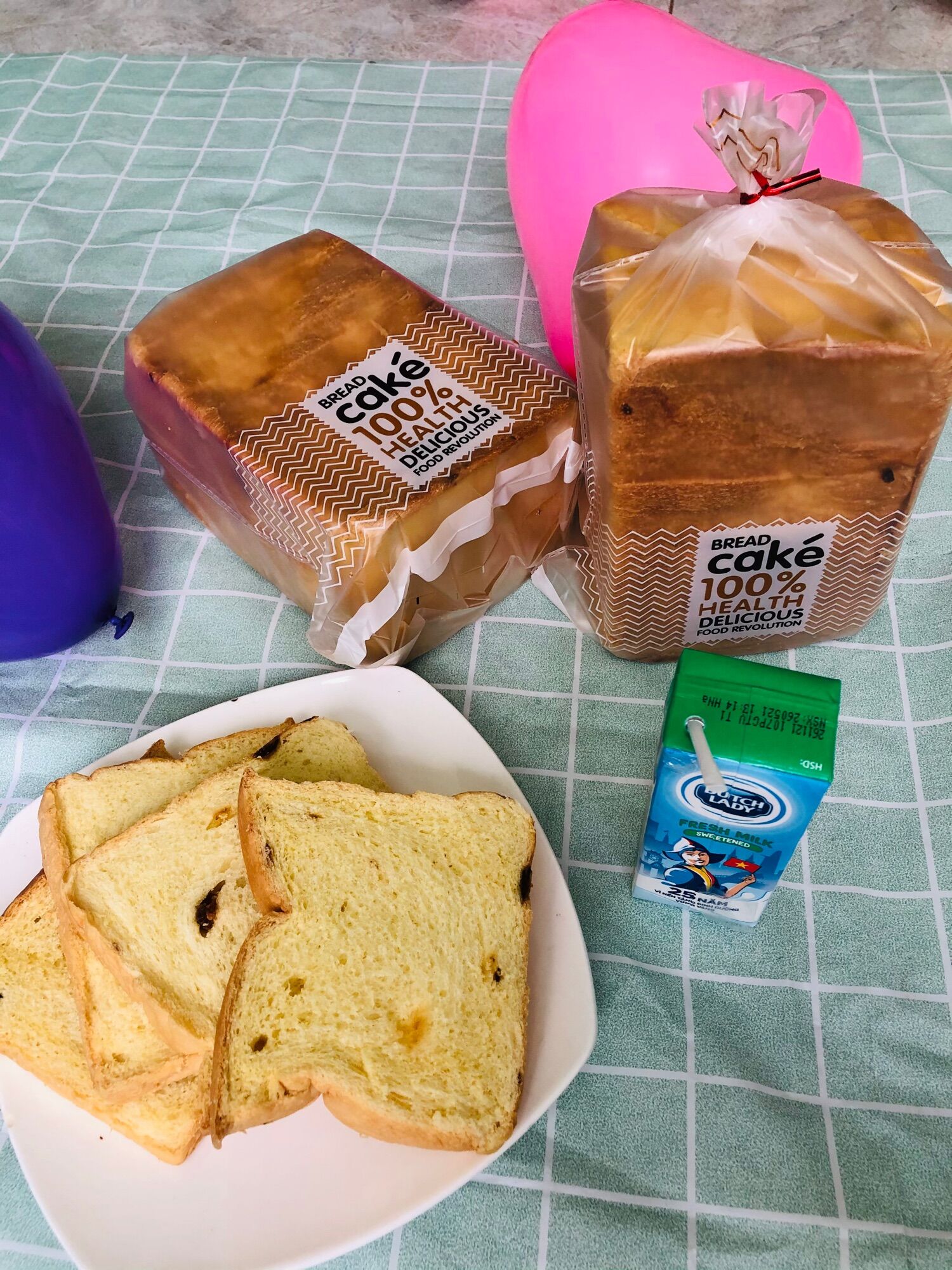 Bánh sandwich nho 370G