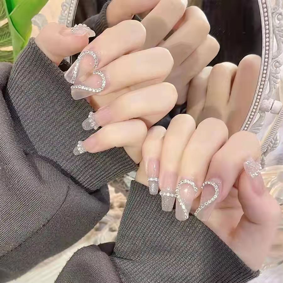 Nail xinh, Móng tay giả cô dâu X102, Bộ 24 móng tay giả dài màu trắng đính  đá, đính nơ sang chảnh | Shopee Việt Nam