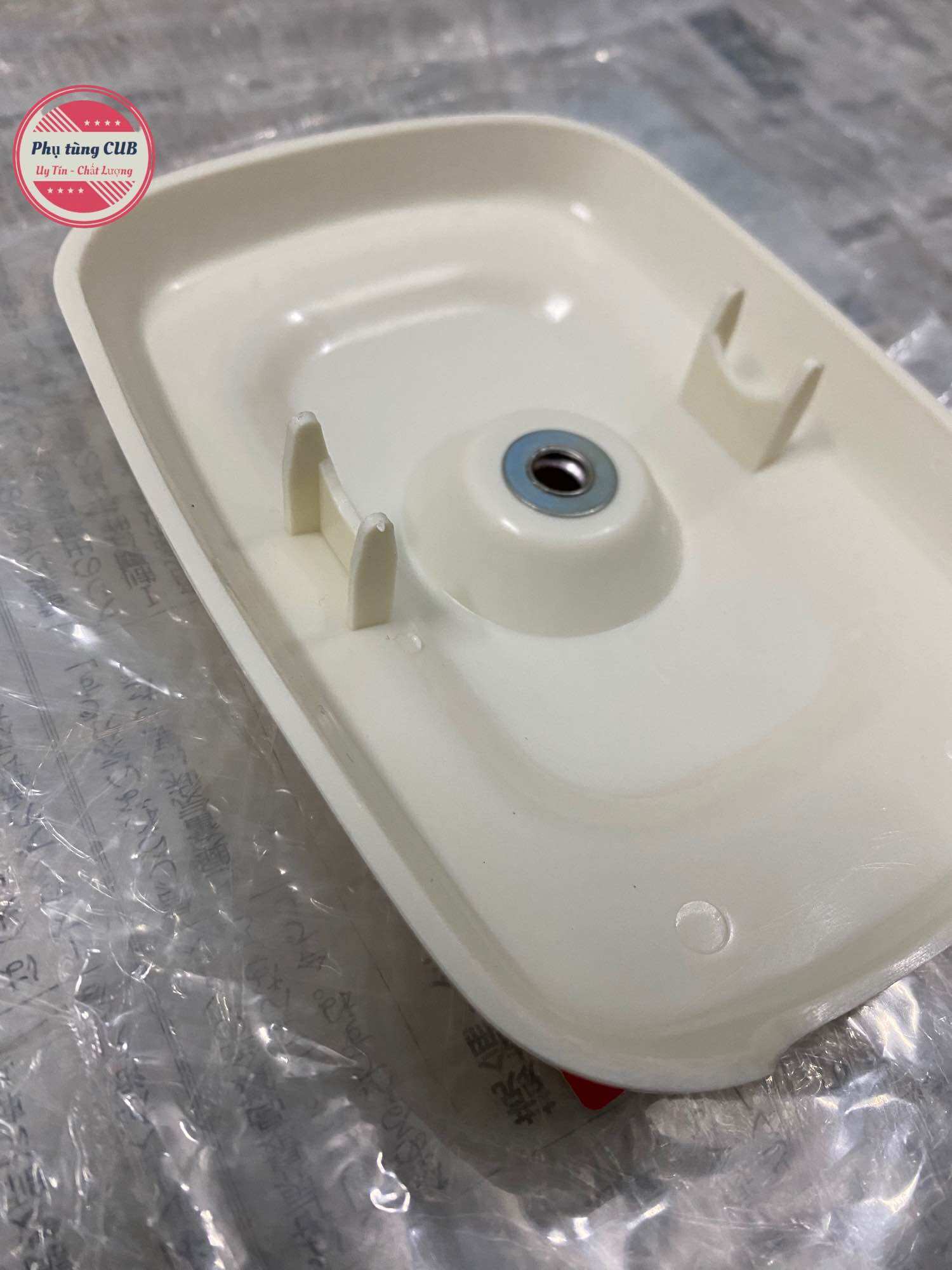 Nắp chụp pô e cub 78-79-én hàng zin mới