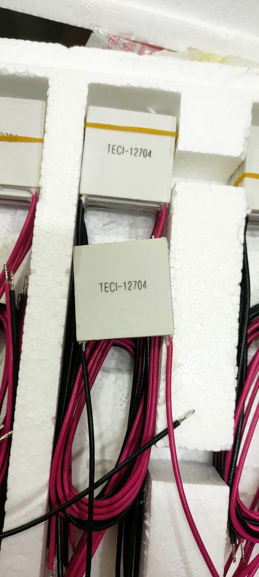 Sò nóng lạnh 12704 38W