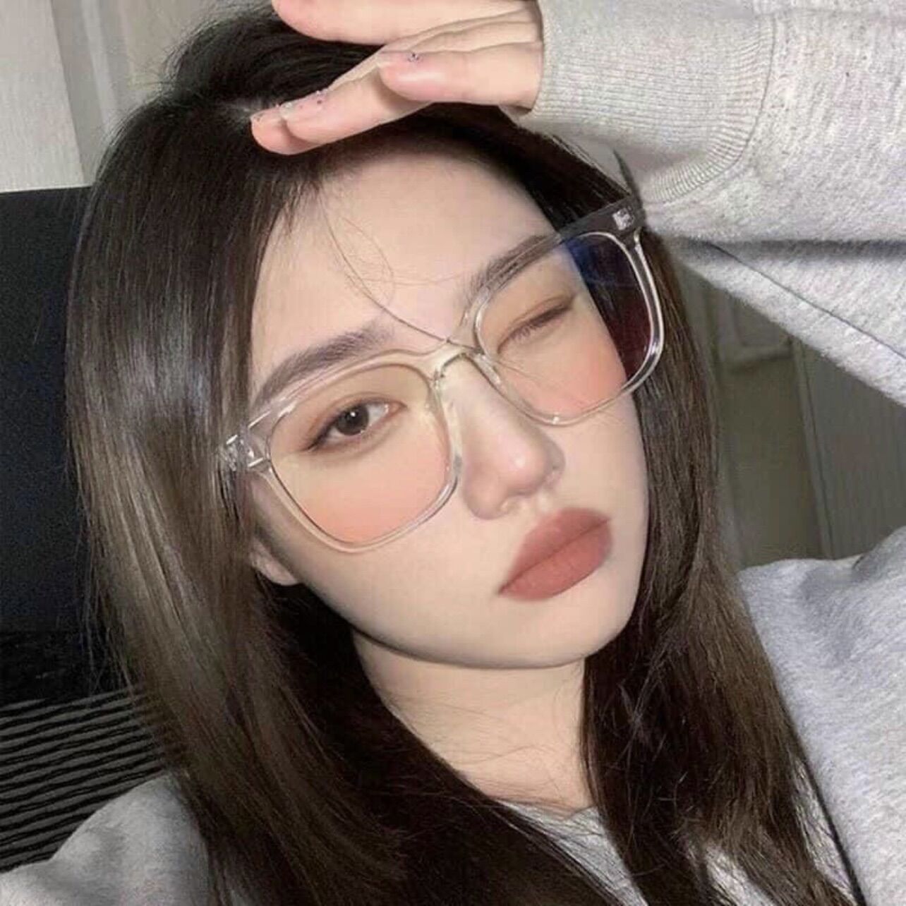 Mắt kính thời trang má hồng hot hit 2022