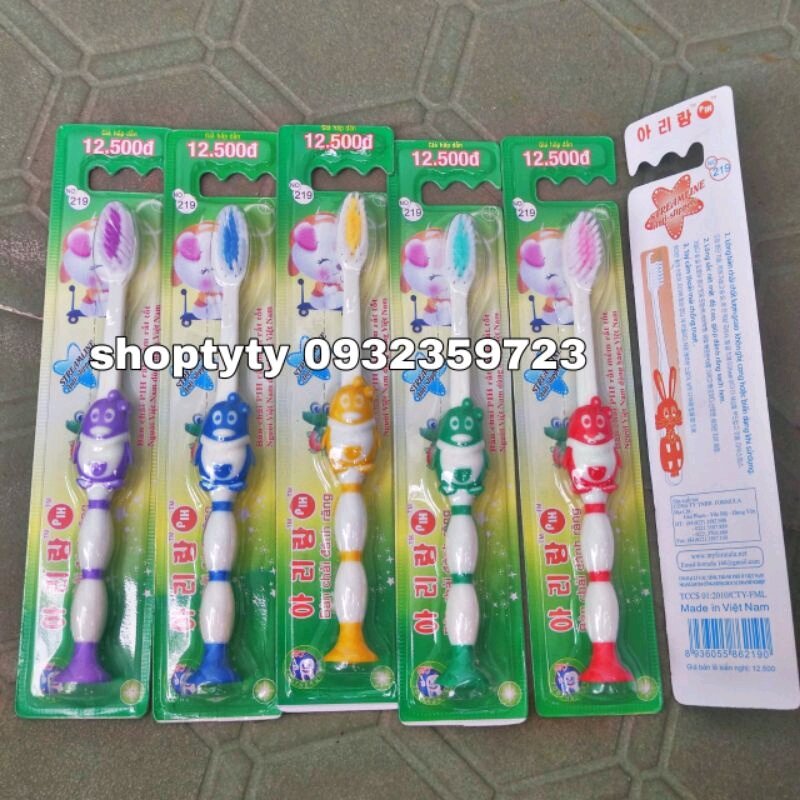 5 Cây Bàn Chải Đánh Răng Bé Nhiều Mẫu Cute