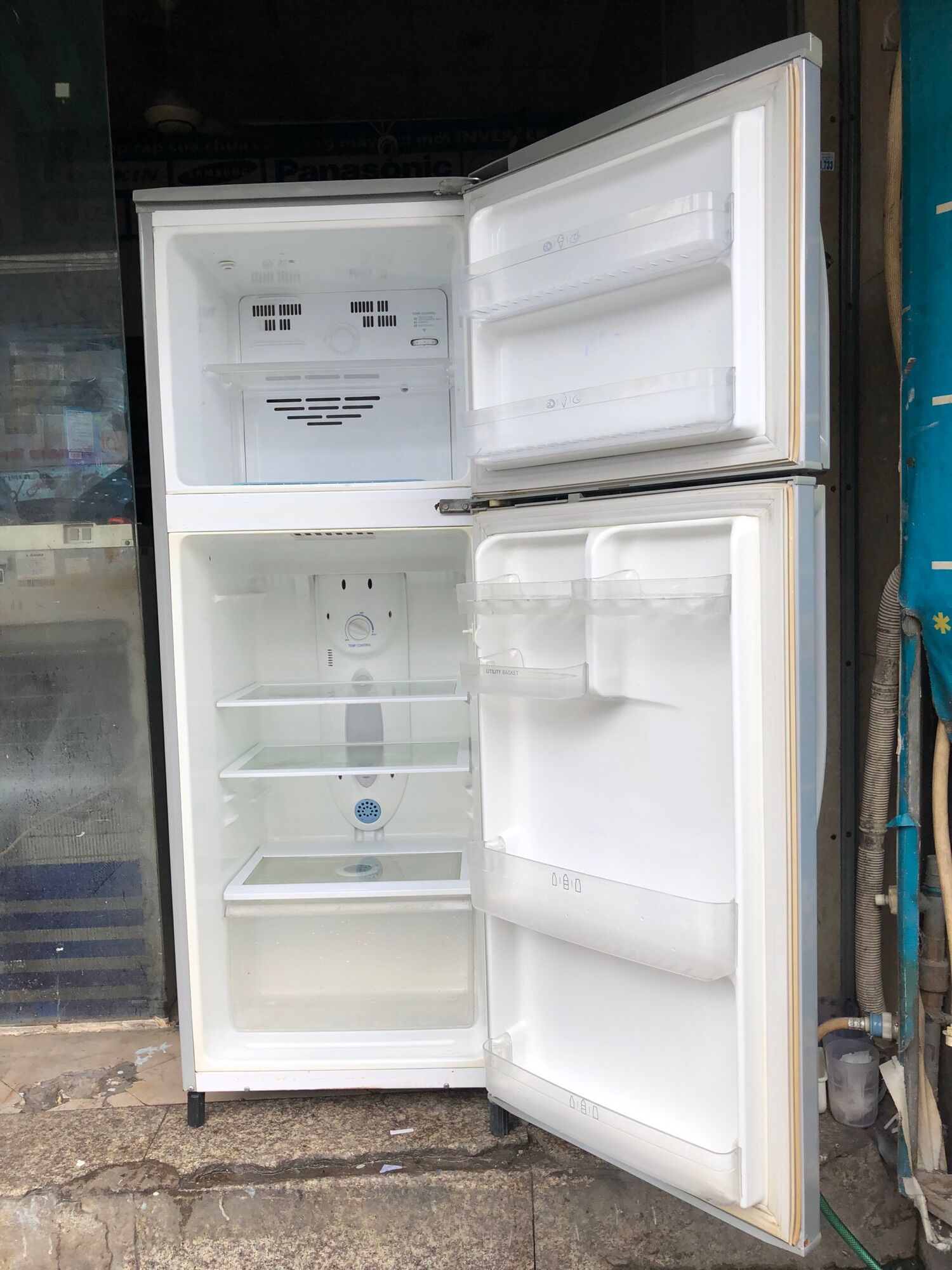 Tủ lạnh cũ LG 210 lít bán HCM