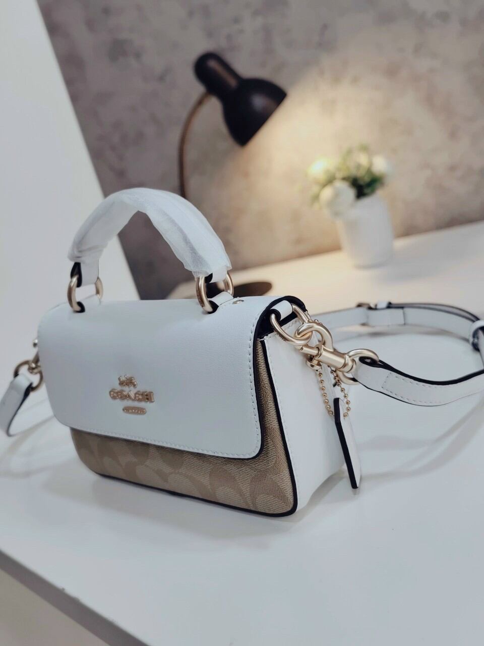 NEW CO**ACH - Mini Josie Top Handle sang chảnh