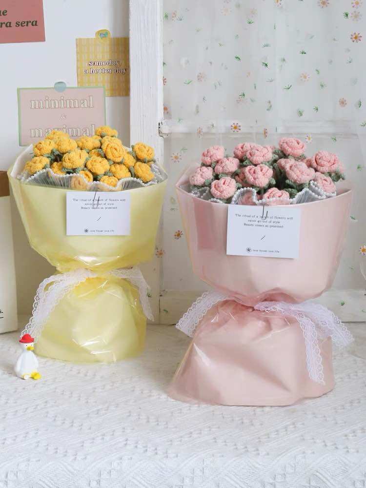 Hoa hồng mini bằng len handmade