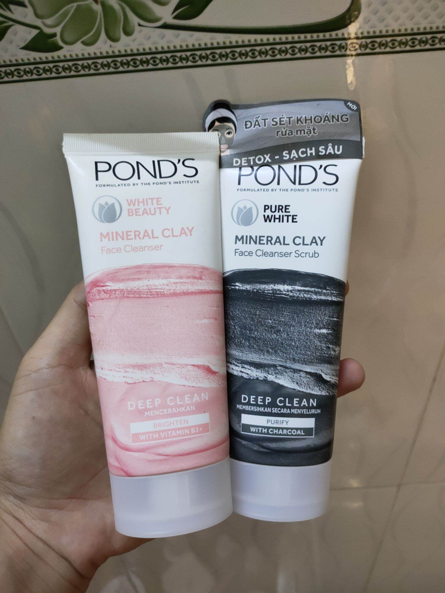 Sữa rửa mặt pond's 90g