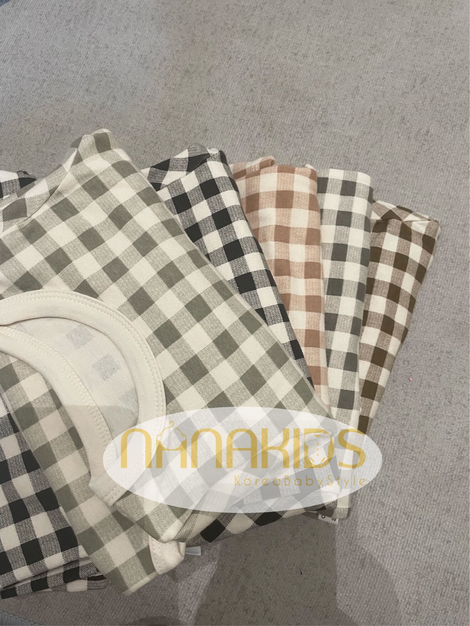 Bigsale bộ kẻ ô cube 2021 - PEEKABOO