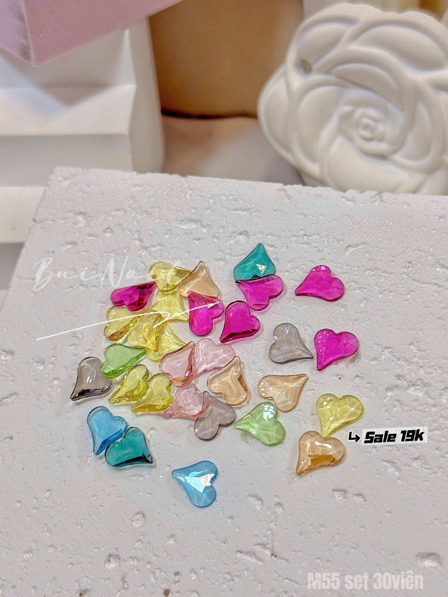 CHARM TIM TRONG SUỐT MÀU M55 30Viên