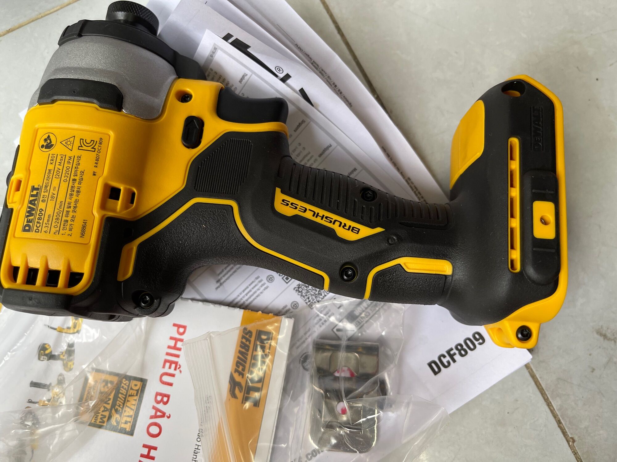 [HCM]Máy khoan dùng pin Dewalt DCF809N 20V (Chưa kèm Pin & Sạc)