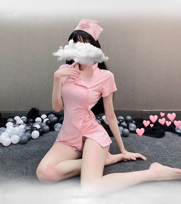 Set ngủ cosplay nữ y tá gợi cảm