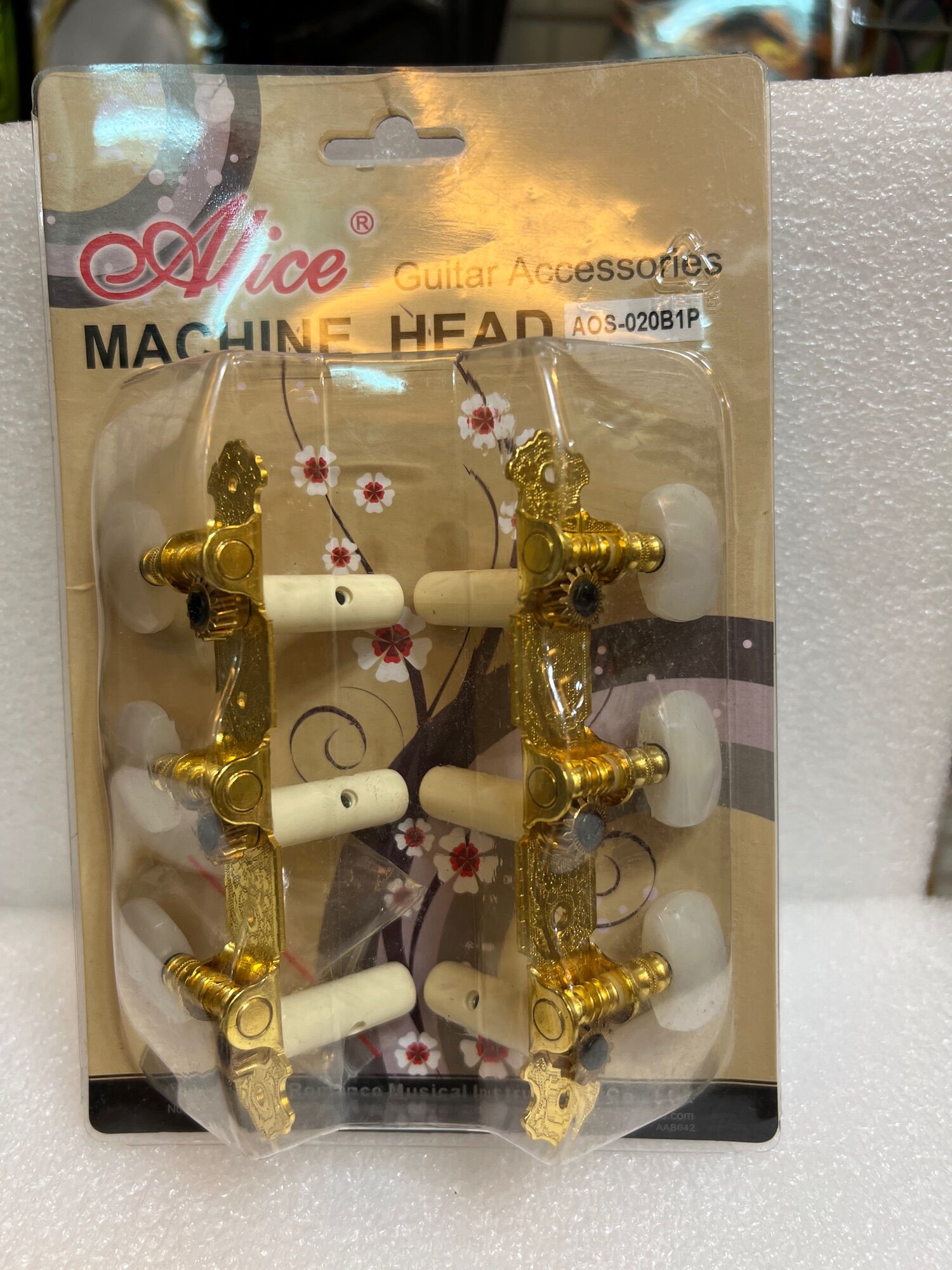 Khoá đàn guitar classic cao cấp