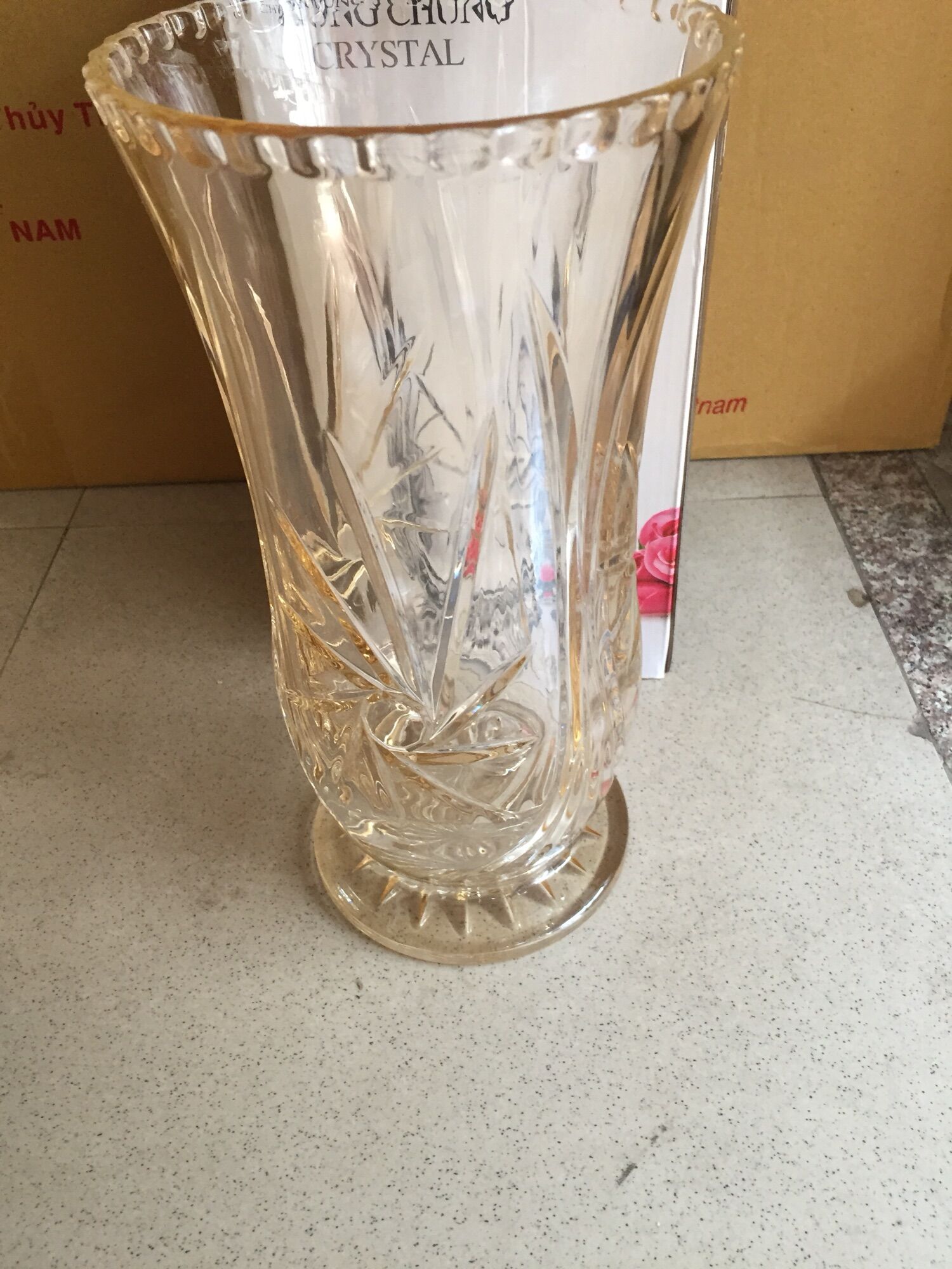 [HCM]Bình bông thủy  tinh cao 30 cm