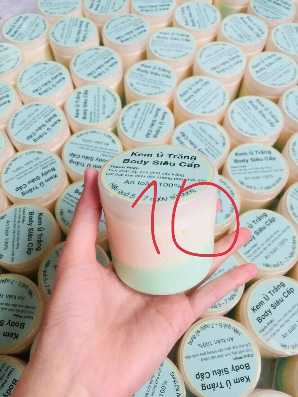 Kem ủ trắng body siêu cấp xanh