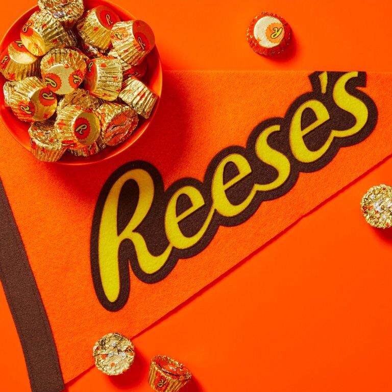 REESE’S Chocolate Cup nhân Đậu phộng 297g