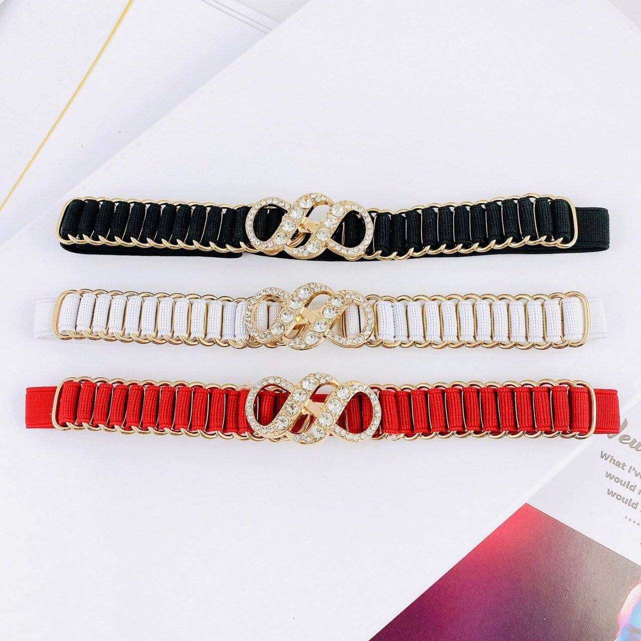 Đai váy xếp ly màu đen