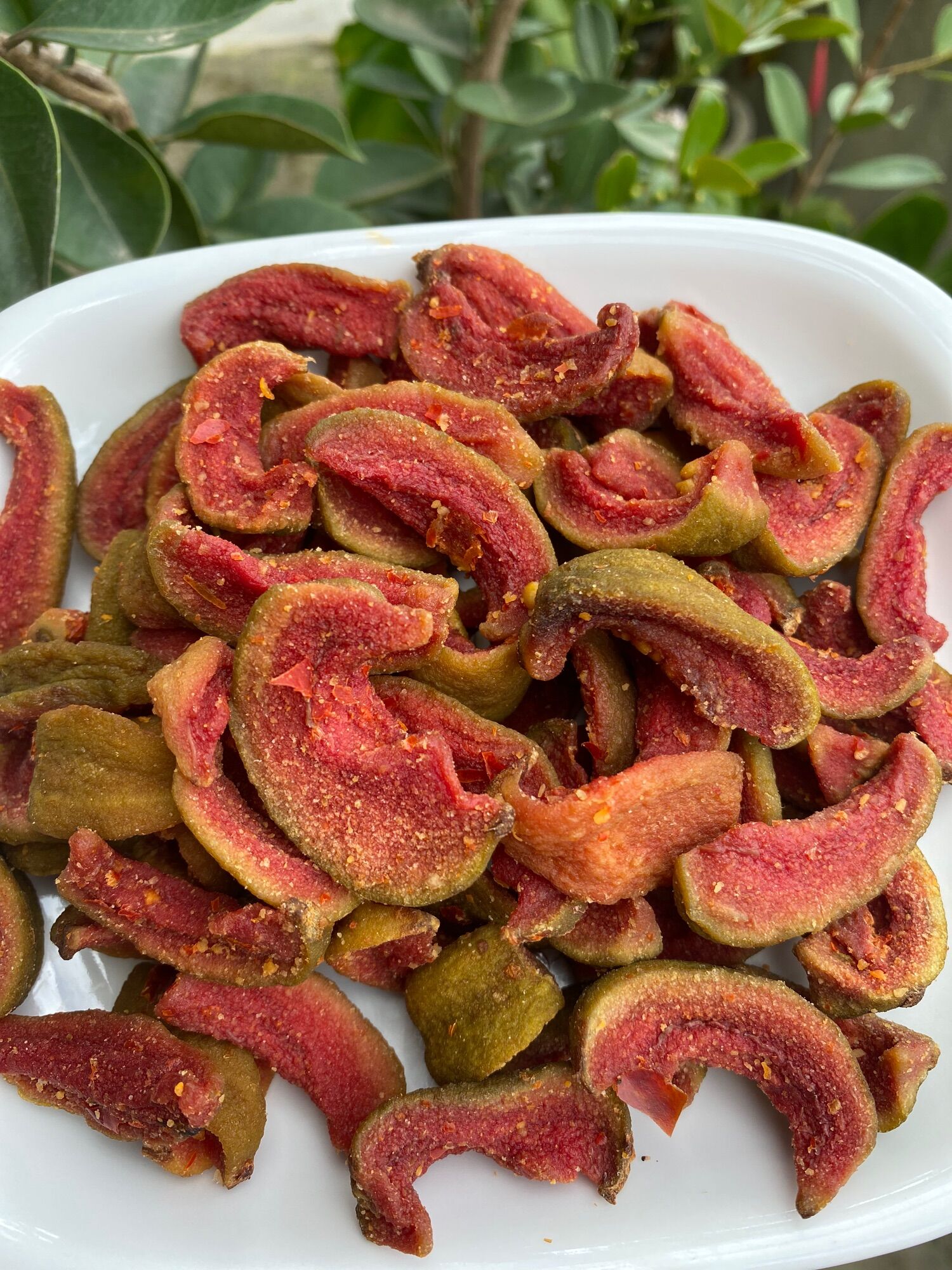 Ổi xá lị sấy muối ômai
