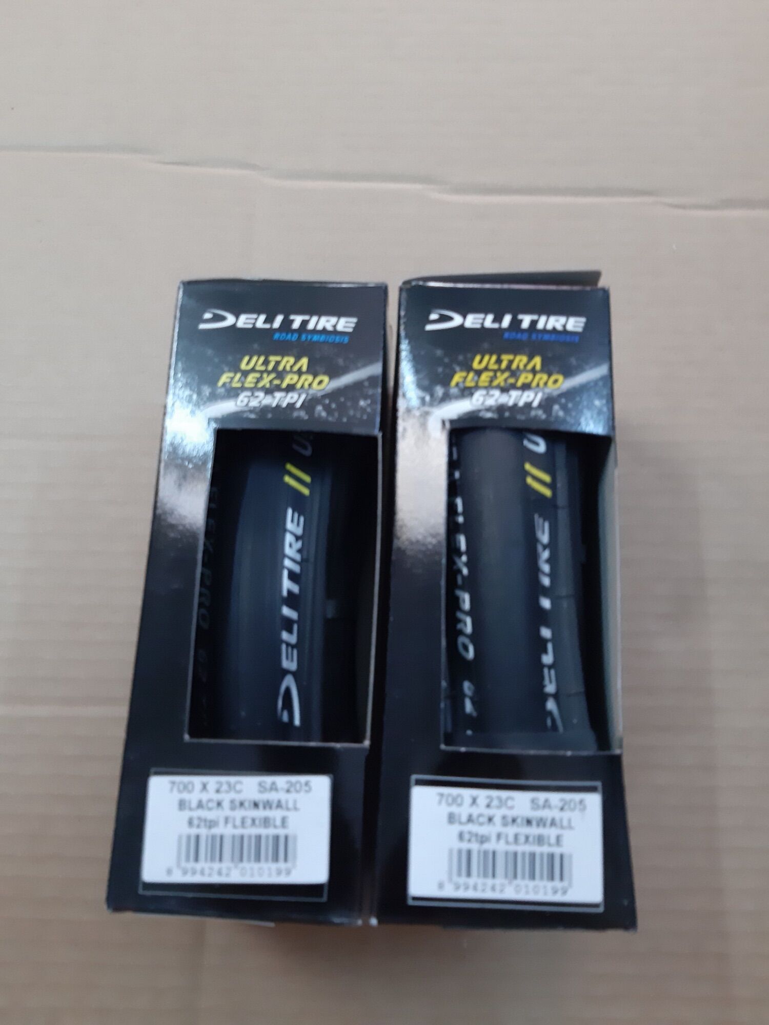 [HCM]Vỏ xe đạp DELI TIRE ultra flex-pro 700×23,25C (1 cặp)