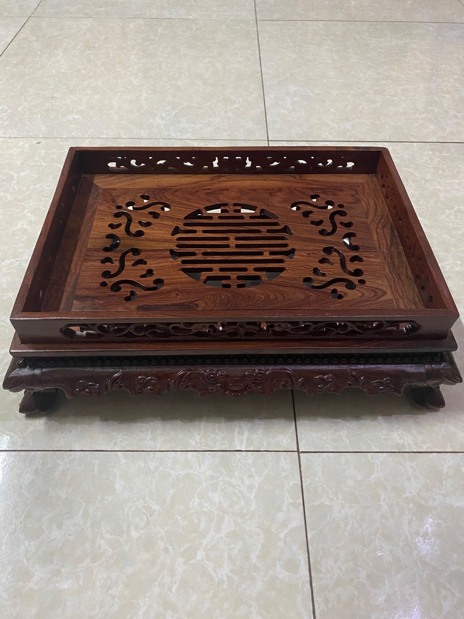 Khay trà gỗ Cẩm để bàn phòng khách