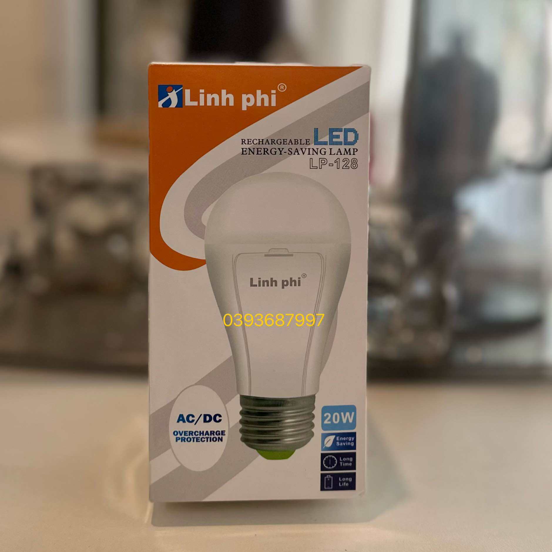 Bóng đèn LED linh phi tích điện 20W vừa dùng điện 220V vừa tích điện đa năng