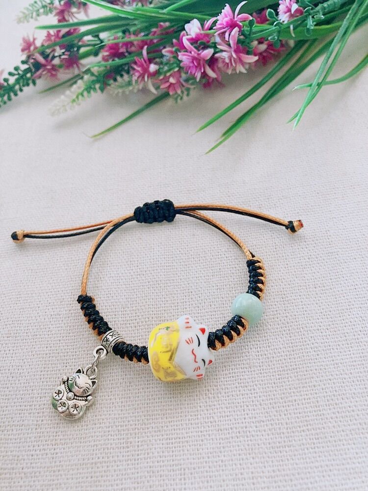 Vòng tay mèo gốm sứ may mắn