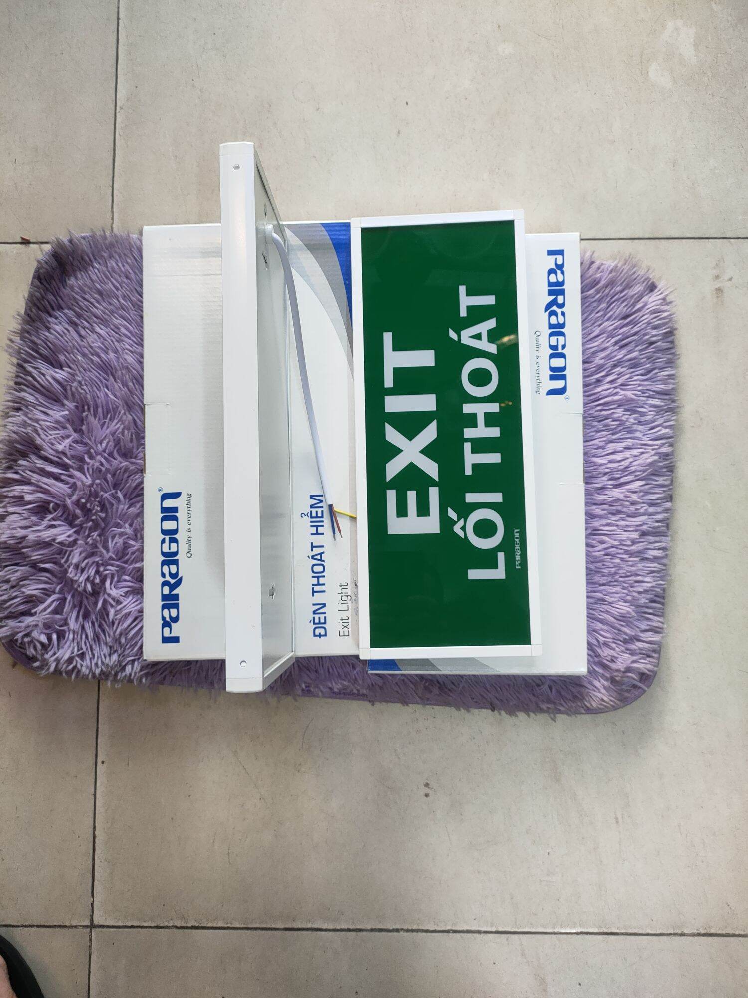 Đèn exit -lối thoát 1 mặt,2 mặt paragon hàng chính hãng