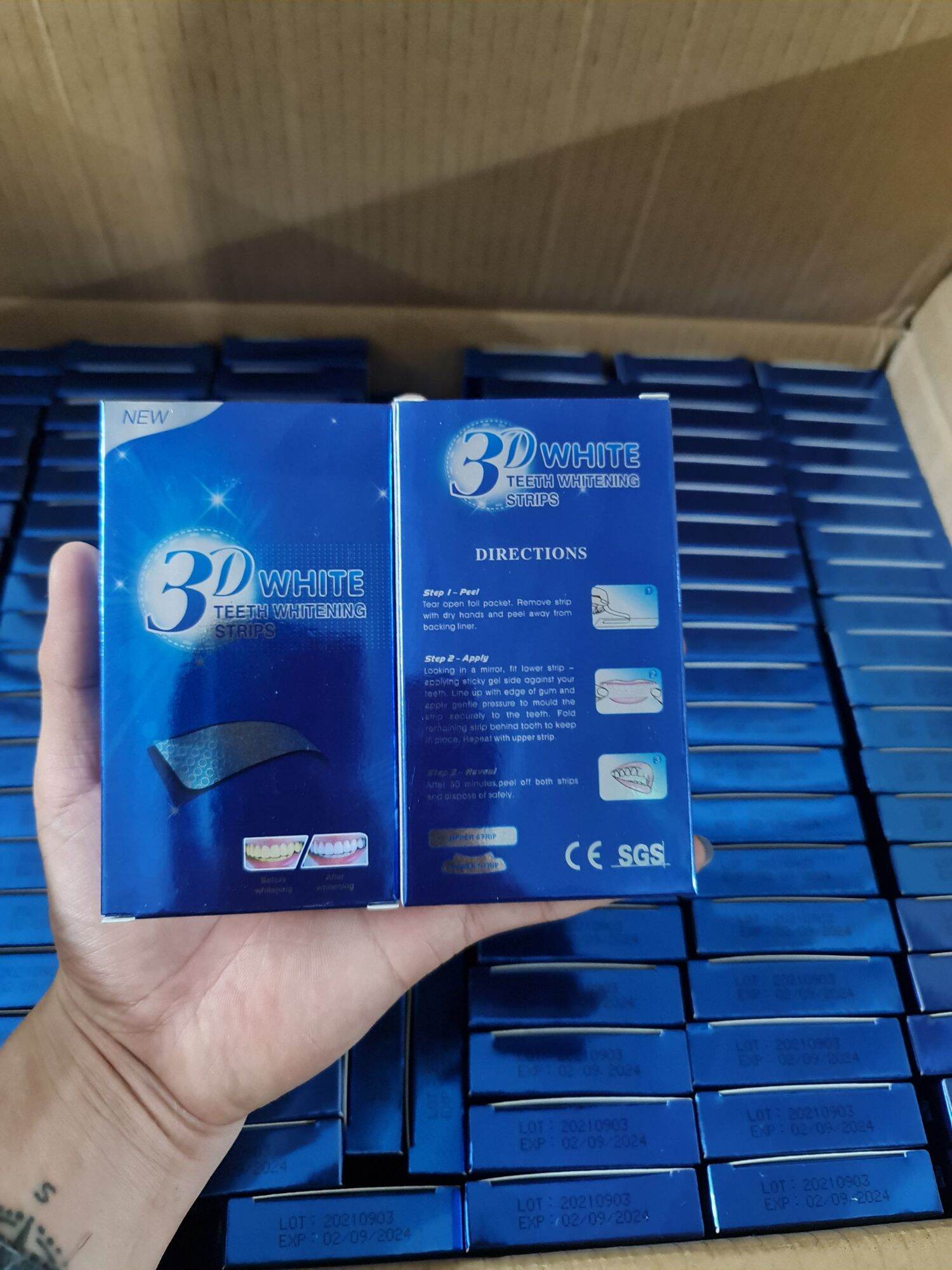 (Hộp 7 Miếng ) Miếng Dán Răng Tiện Lợi Làm Trắng Răng 3D White Teeth Whitening Strips