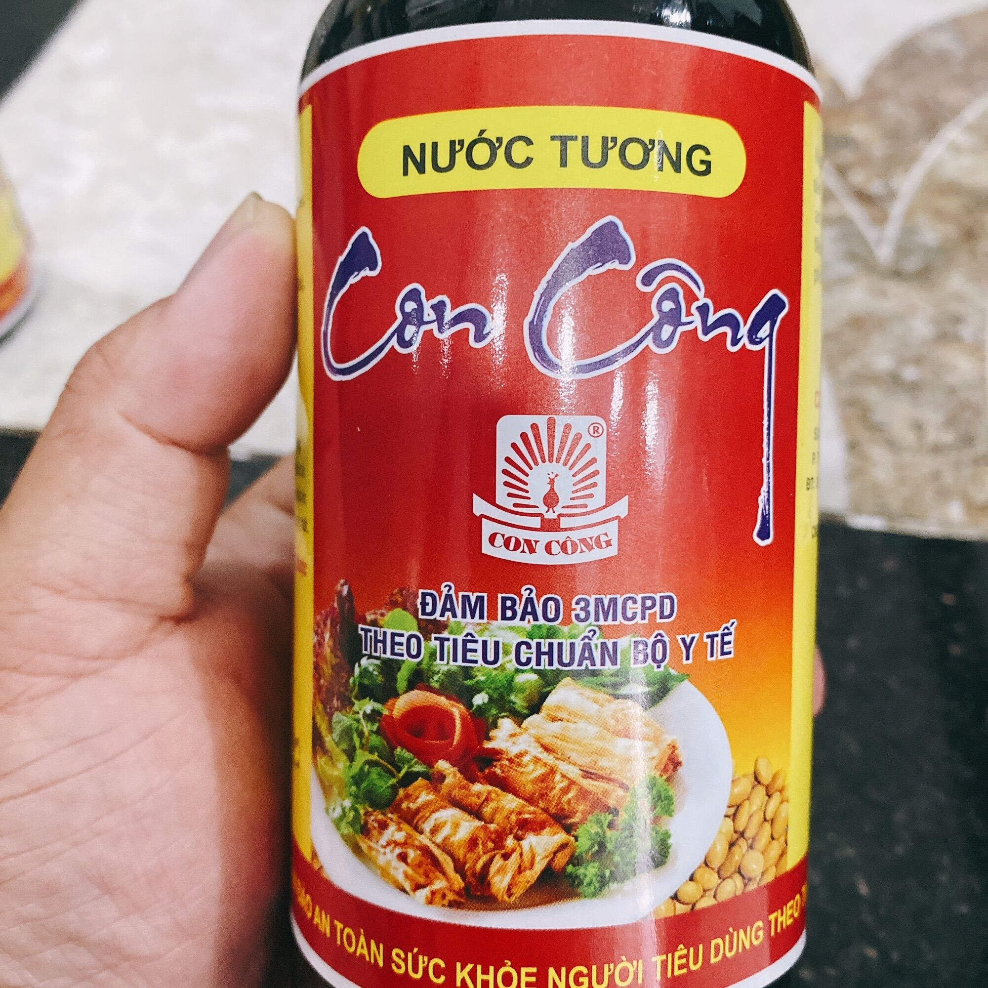 Nước tương 500ml Con Công loại 1