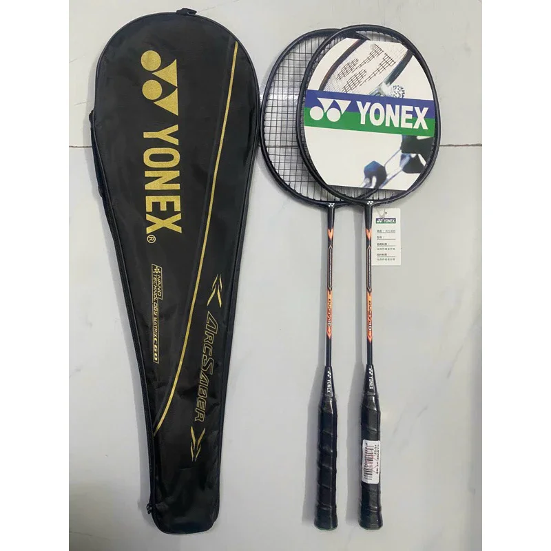 combo vợt cầu lông Yonex học sinh tập luyện