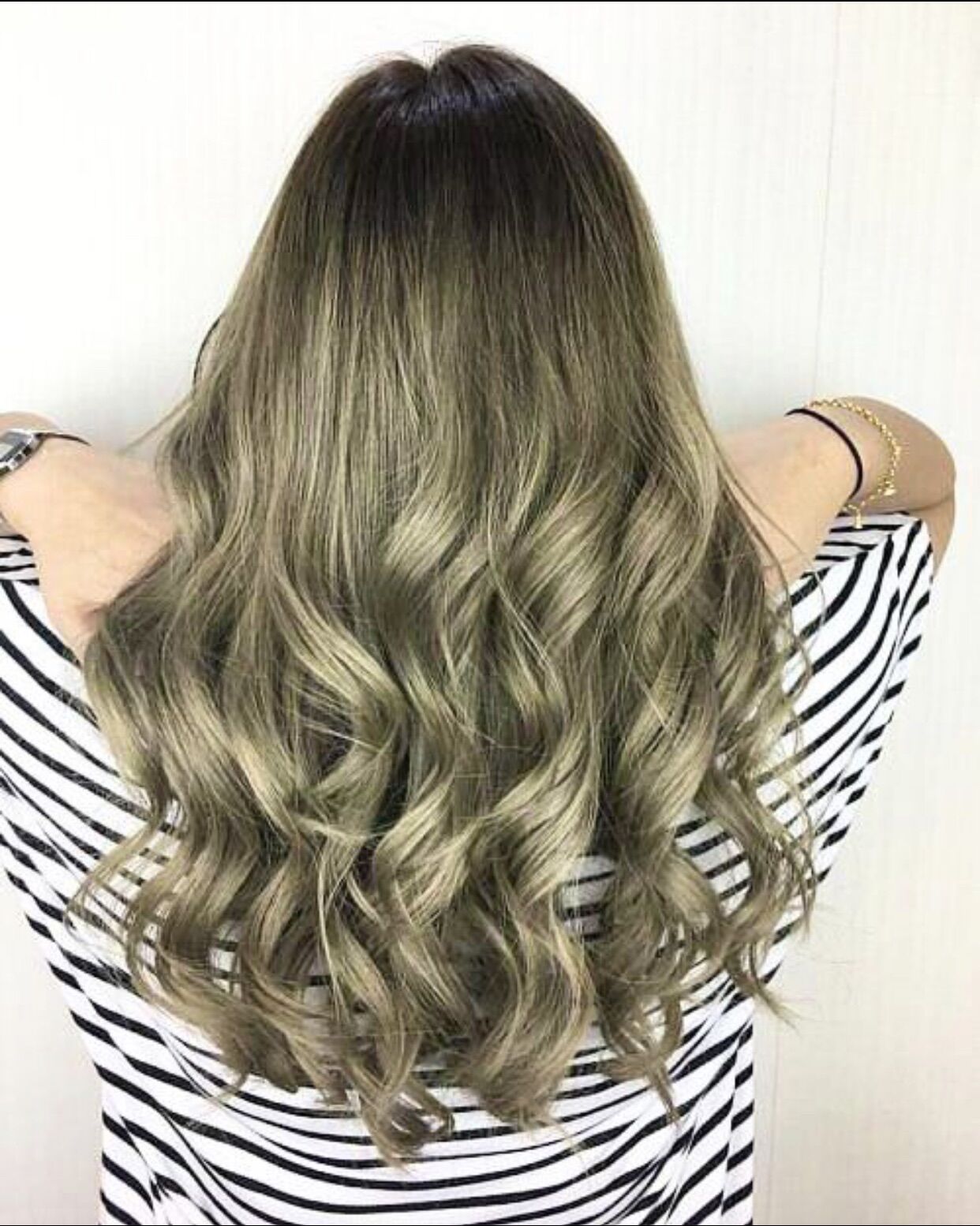 MÀU NHUỘM RÊU KHÓI GOLDWELL TOPCHIC COOL MATT 60ml ( tặng kèm oxy trợ nhuộm )