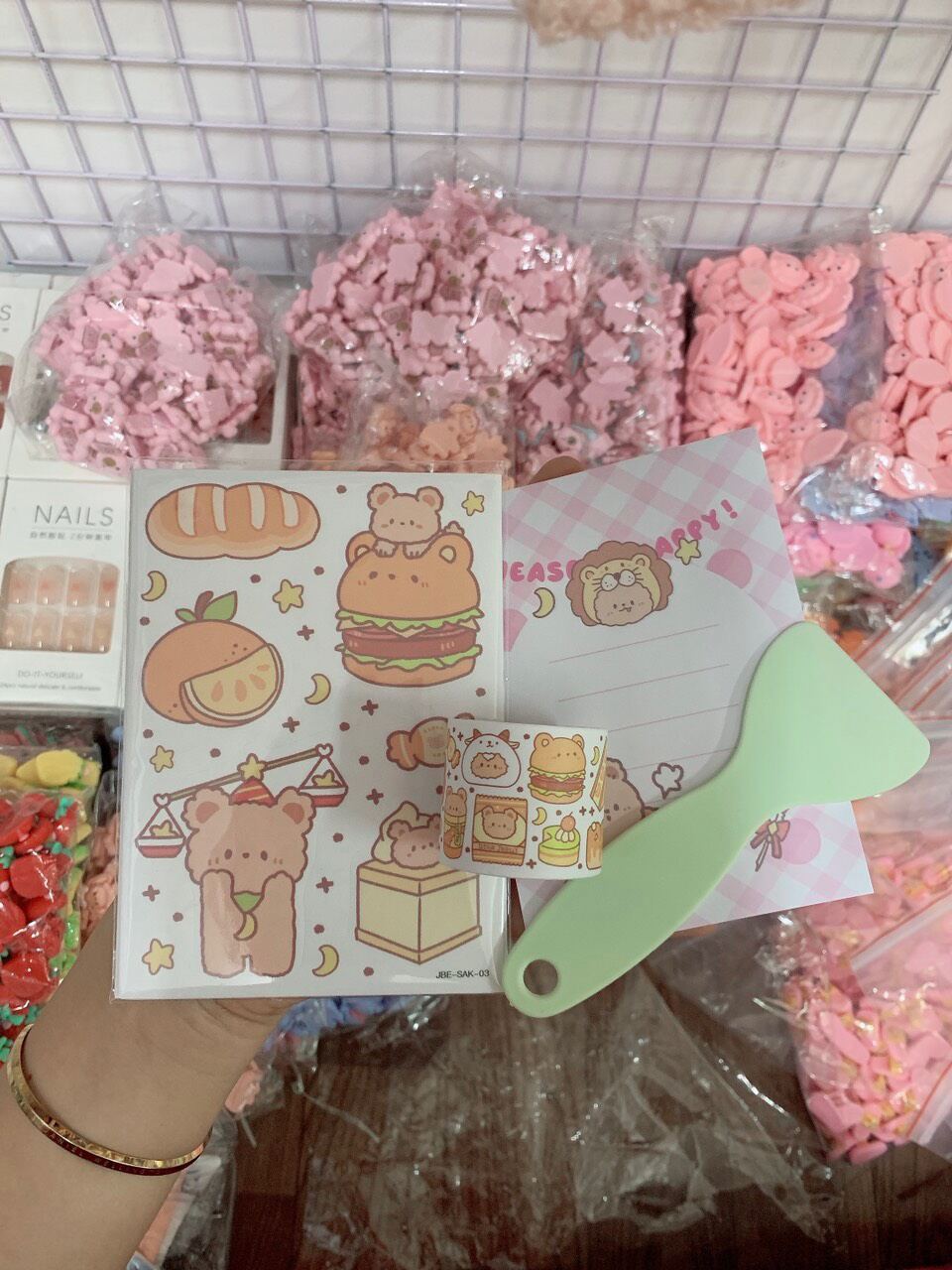 Túi 10 tấm sticker + 30 giấy note + cuộn washi tape + cây cán sticker