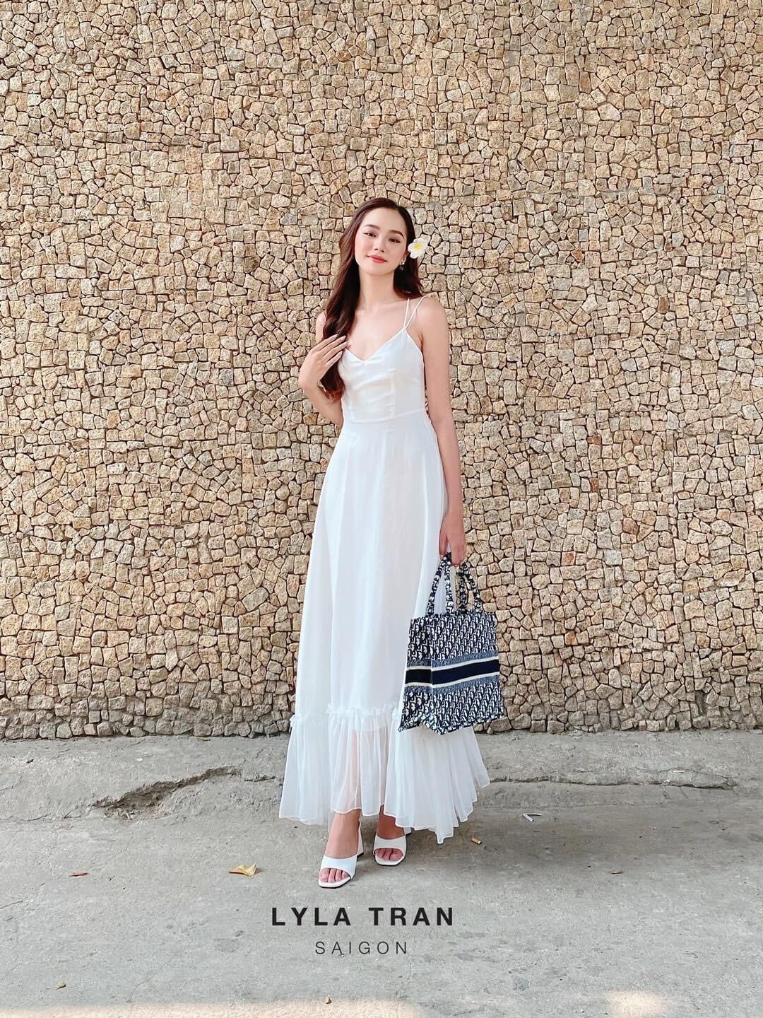 Đầm maxi đi biển vàng/trắng đan dây lưng ôm eo (CELINNE)